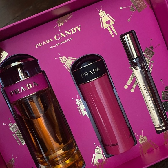 Prada gift set - Picture 2 of 2